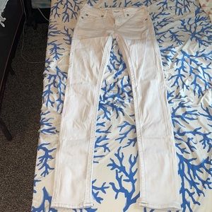 AUTHENTIC TRUE RELIGION WHITE WOMEN JEANS